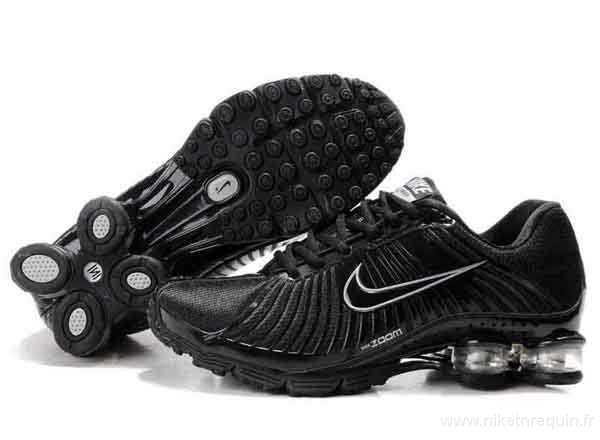 Hommes Nike Shox R4 625 Noire